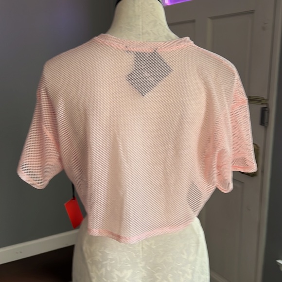 Forever 21 Pink Mesh Crop Top - Picture 4 of 7